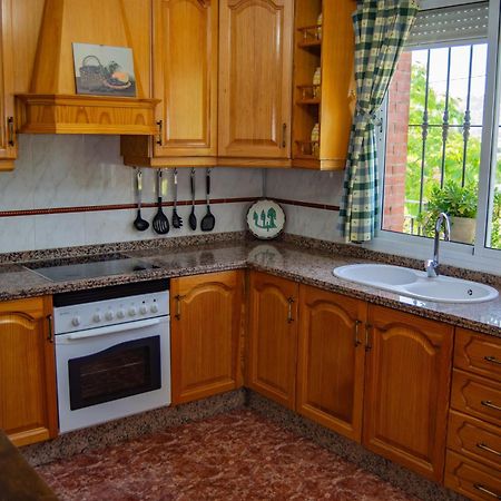 Alojamiento Rural Las Acacias Cabra Εξωτερικό φωτογραφία